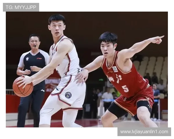 篮球风云再起新时代的赛场挑战与球员成长之路