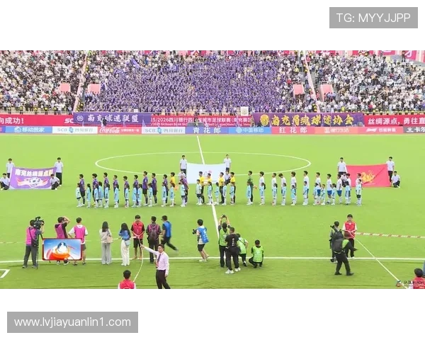 昨夜激战再起全国联赛焦点之战比分揭晓强强对决引爆球迷热情