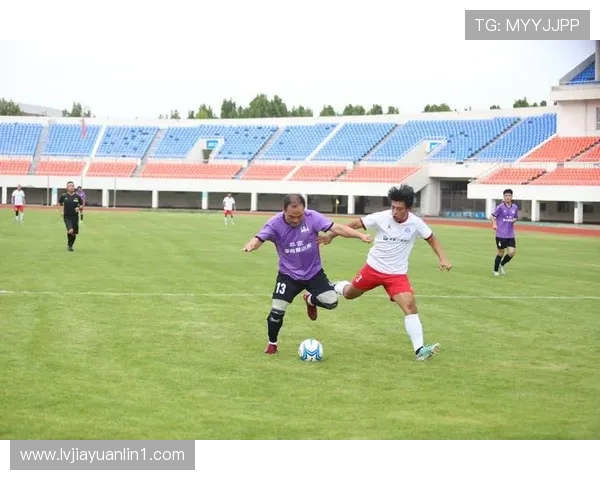 洞见湘超足球奋进之路：激活区域联赛活力与城市体育新精神风貌