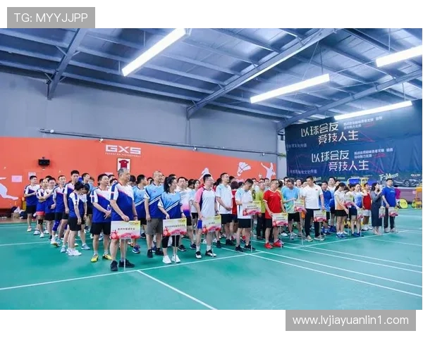 北京羽毛球队在锦标赛中展现出卓越团队协作精神与战术配合能力